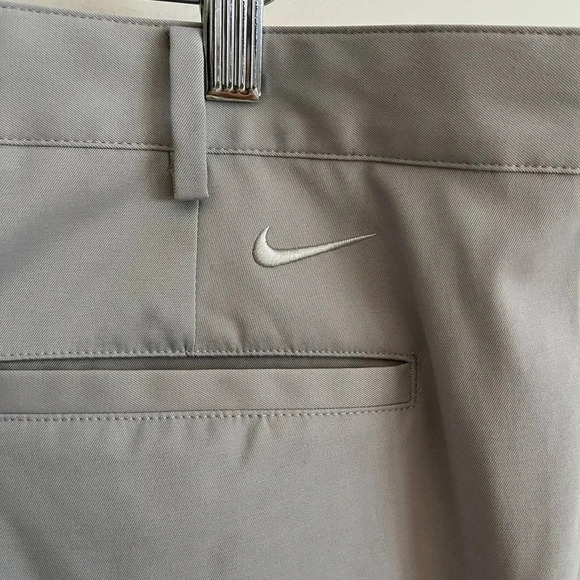 Men's  Chino Golf Trousers, Grayish Beige, size 36, 32 Length - Picture 5 of 13
